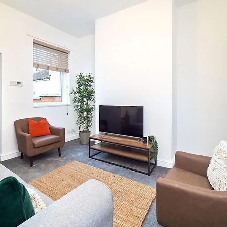 Penkhull House By Truestays - 4 Bedroom House In Stoke-On-Trent Dış mekan fotoğraf