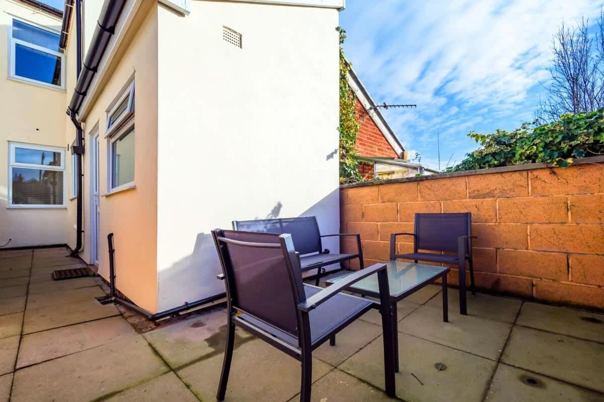 Penkhull House By Truestays - 4 Bedroom House In Stoke-On-Trent Dış mekan fotoğraf